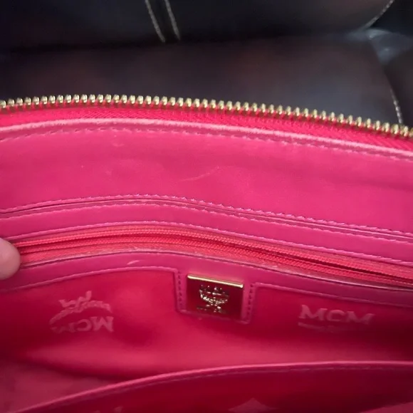 MCM Red Patent Leather Clutch with Gold Chain - Picture 4 of 10